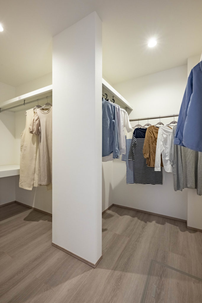 ファミリークローゼット　浜松市　クラビスホーム